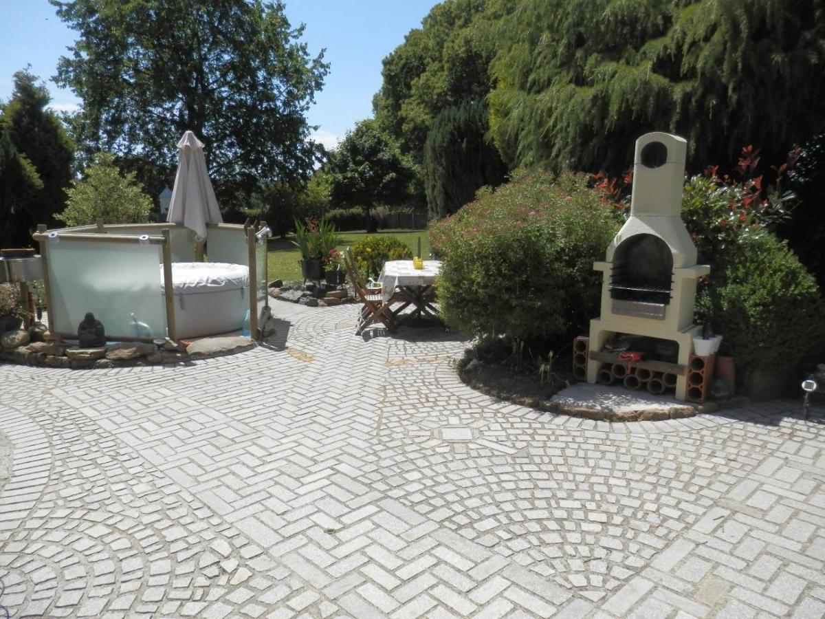 La Petite Cretouffiere - Naturiste Accommodation - Adult Only Colombiers-du-Plessis Exterior foto
