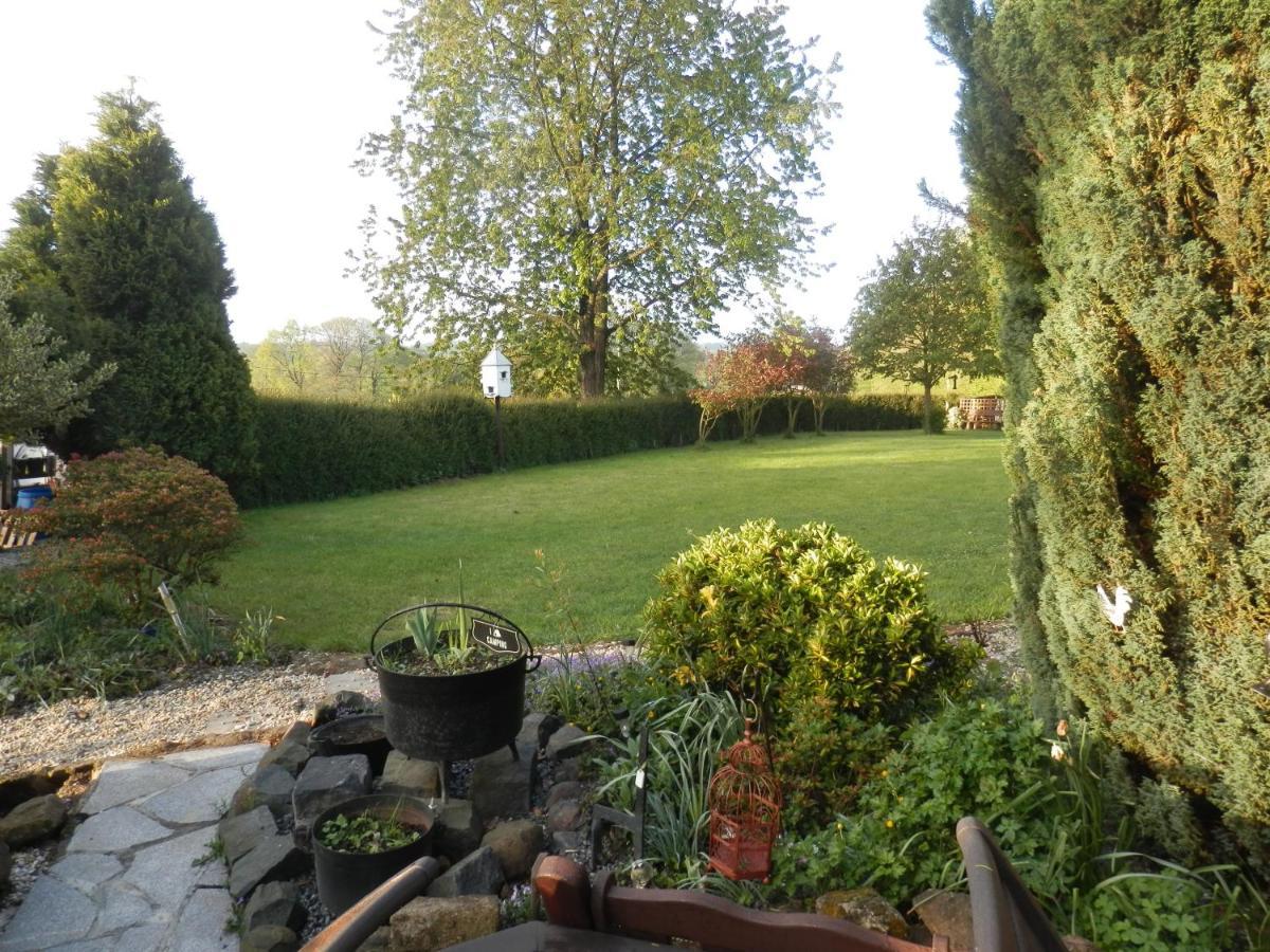 La Petite Cretouffiere - Naturiste Accommodation - Adult Only Colombiers-du-Plessis Exterior foto